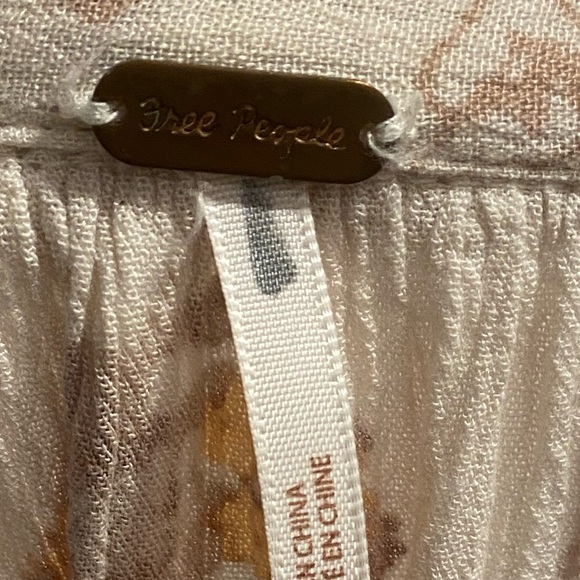 Free People Small Floral Ruched Layered Flowy Long Sleeve Blouse Top - Picture 12 of 15